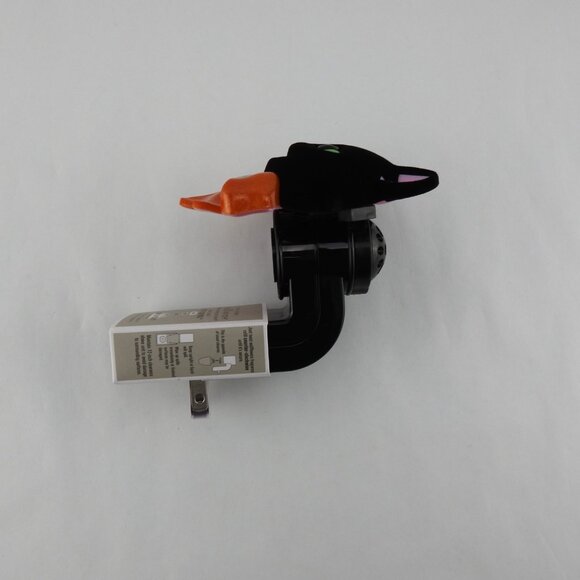 New Bath Body Works Halloween 2025 Vampire Black Cat Orange Bow Wallflower Plug - Picture 2 of 4